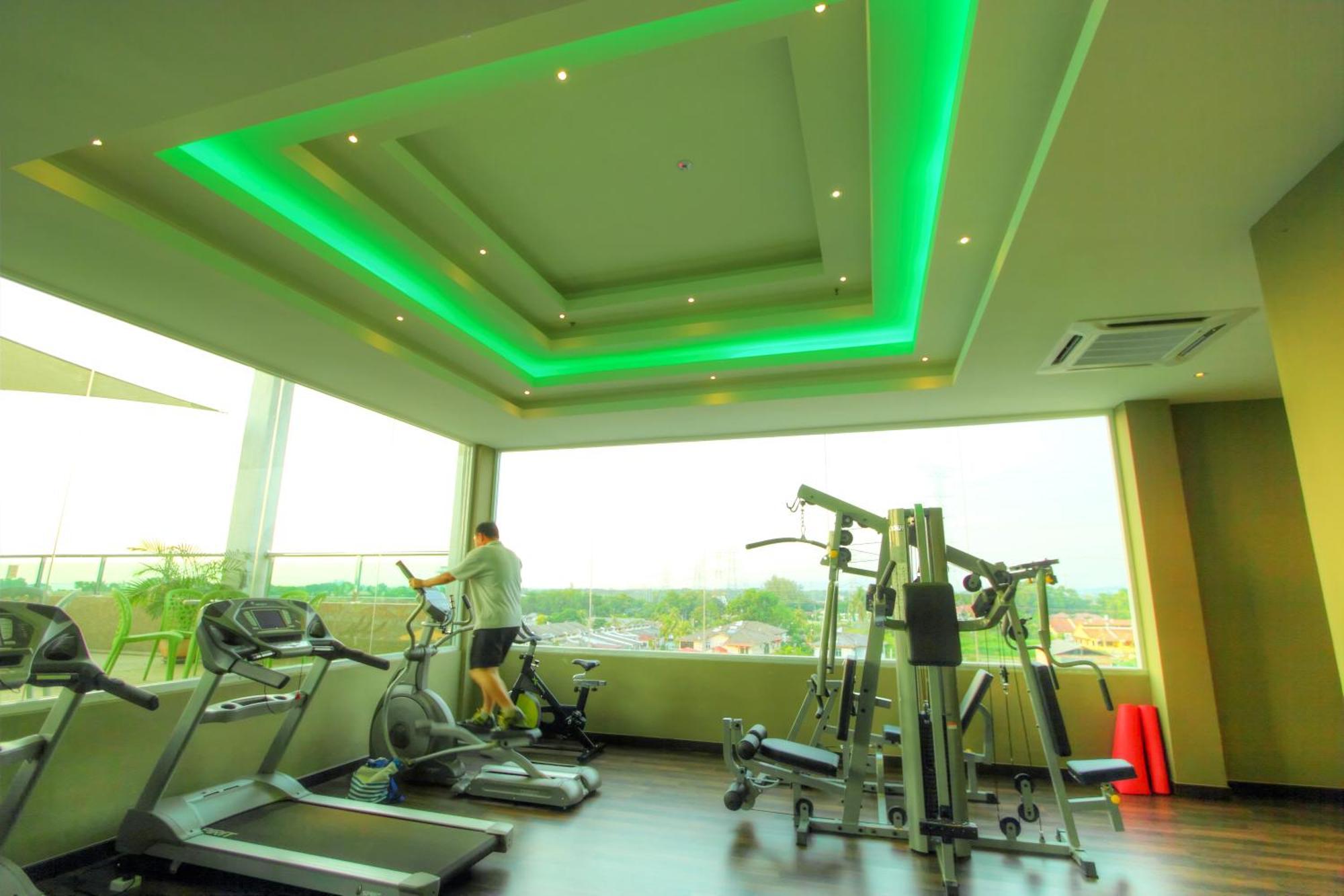 Paradise Spa Hotel Port Dickson Ngoại thất bức ảnh