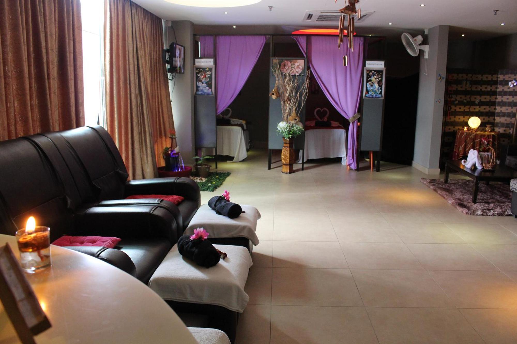 Paradise Spa Hotel Port Dickson Ngoại thất bức ảnh