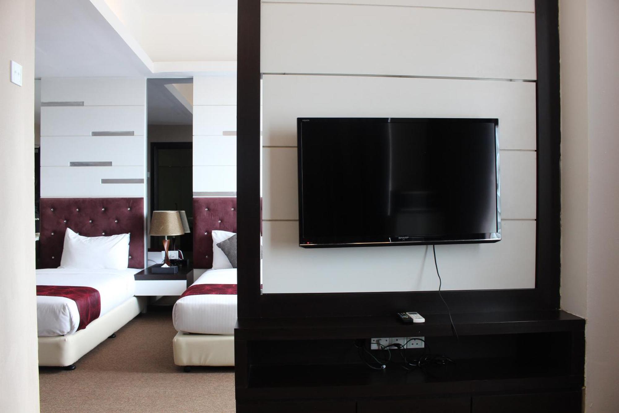 Paradise Spa Hotel Port Dickson Ngoại thất bức ảnh
