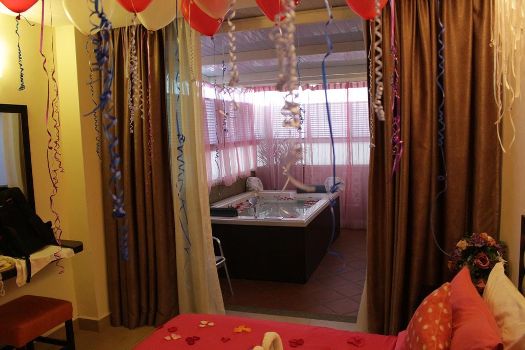 Paradise Spa Hotel Port Dickson Ngoại thất bức ảnh
